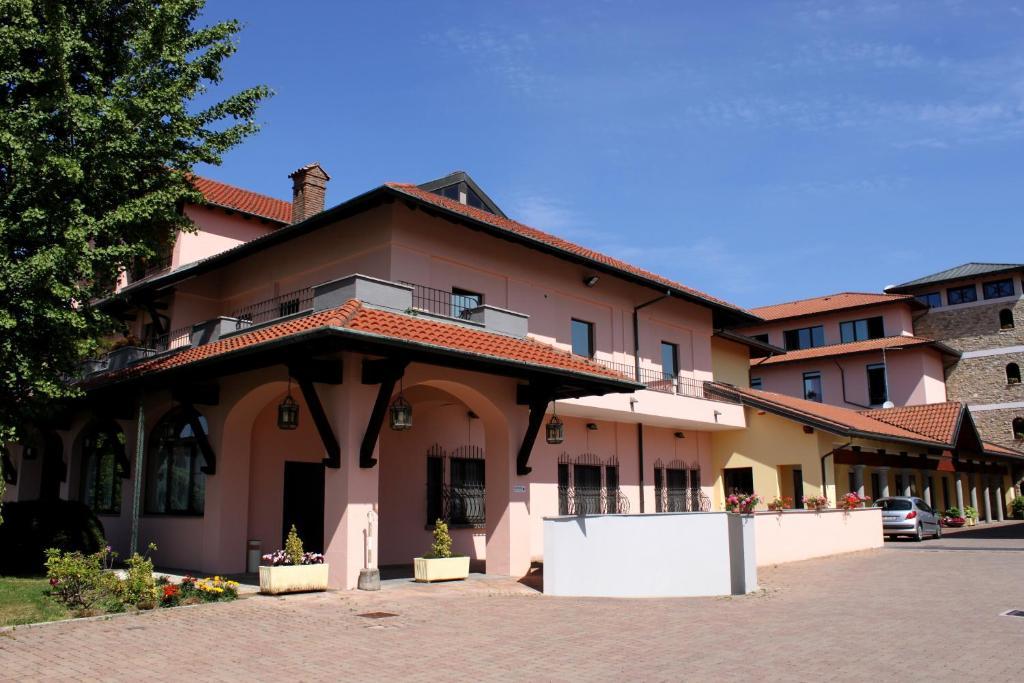Scia' On Martin Otel Buscate Dış mekan fotoğraf