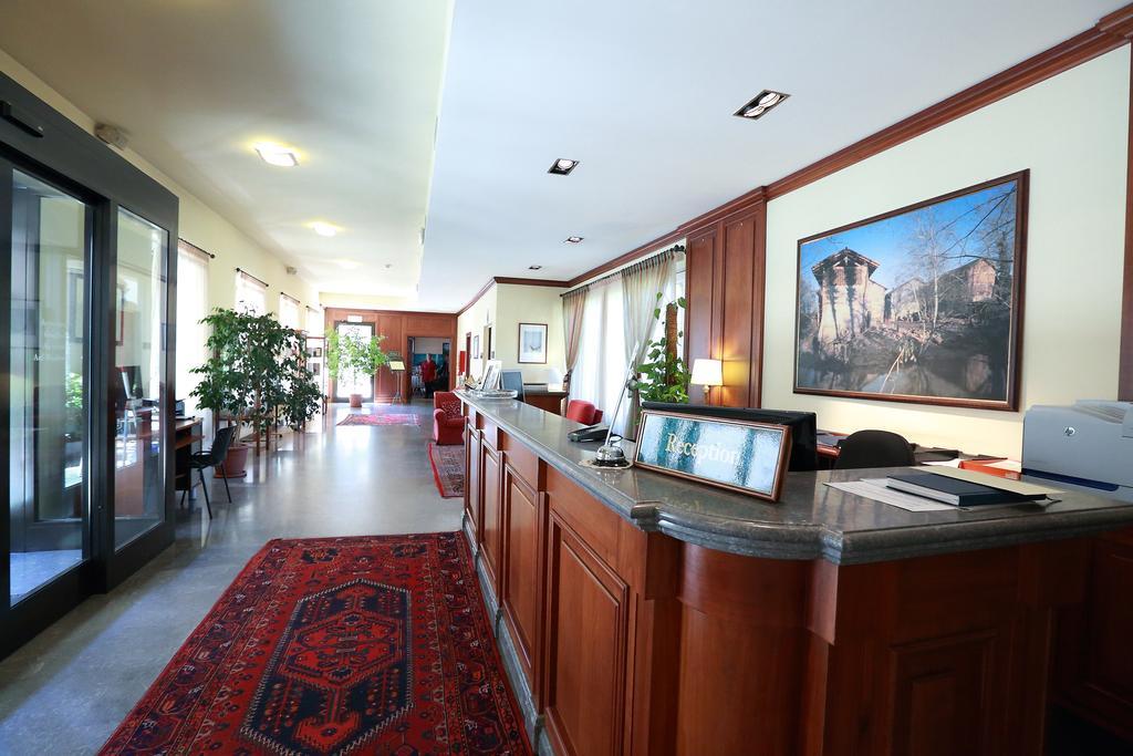 Scia' On Martin Otel Buscate Dış mekan fotoğraf